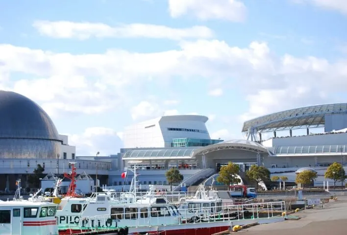 名古屋港水族館